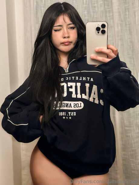 Summerxbee model naked photos