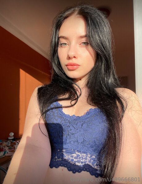 Alena Swiitie naked actress archive