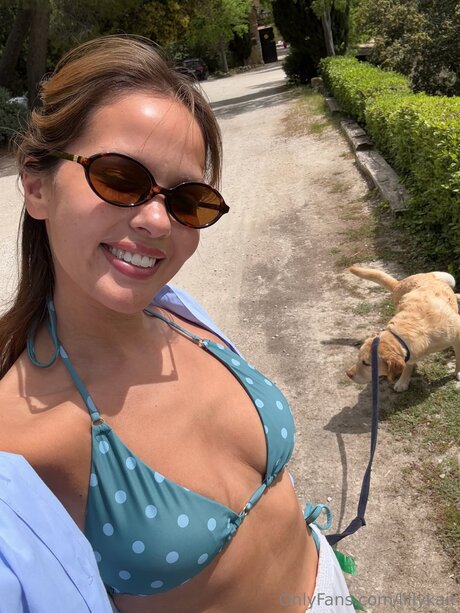 Lillykait model hot img