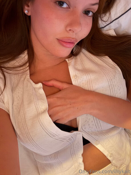 Lillykait nudes pornstar picture