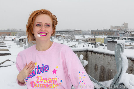 Maggiemcmuffin erotic star galleries
