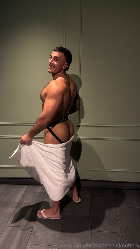 Nickbutlerx model nude pictures