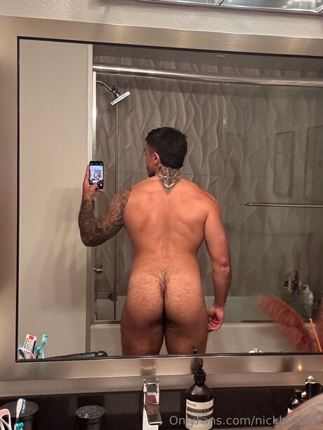 Nickbutlerx nudes actress pics