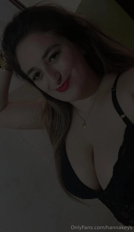 Hannakeys nudes model img