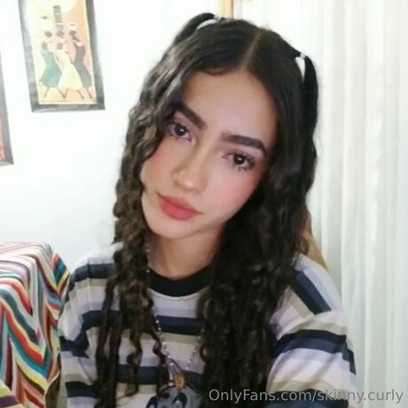 Skinny Curly pornographic star galleries