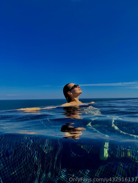 Arinaarina star erotic pic