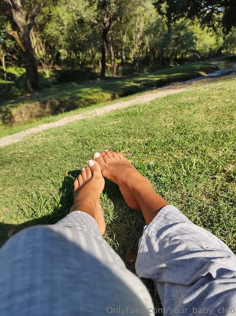 Your Goddess Cleo star sex gallery