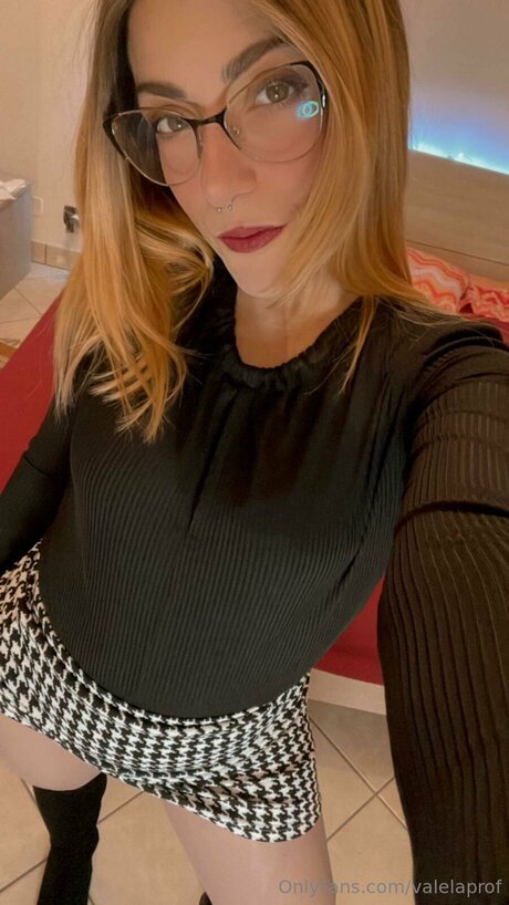 Latuavale model high quality photo