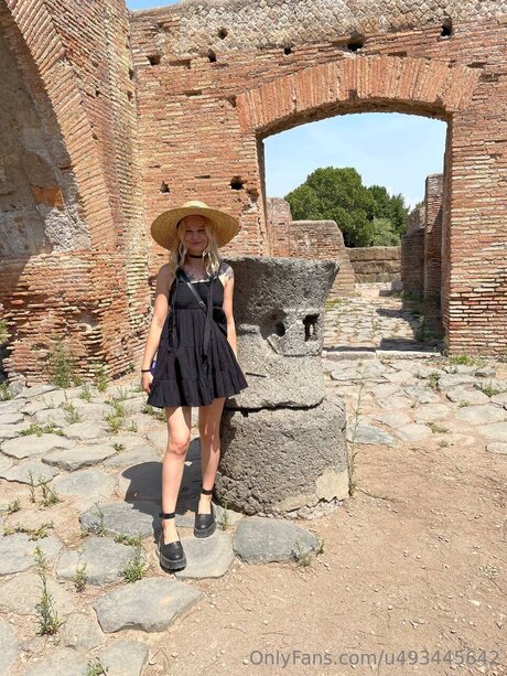 Eva Bambano nice star pic