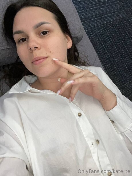 Dirny Kate pornographic model pictures