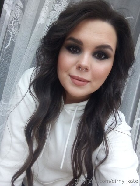 Dirny Kate beautiful model images
