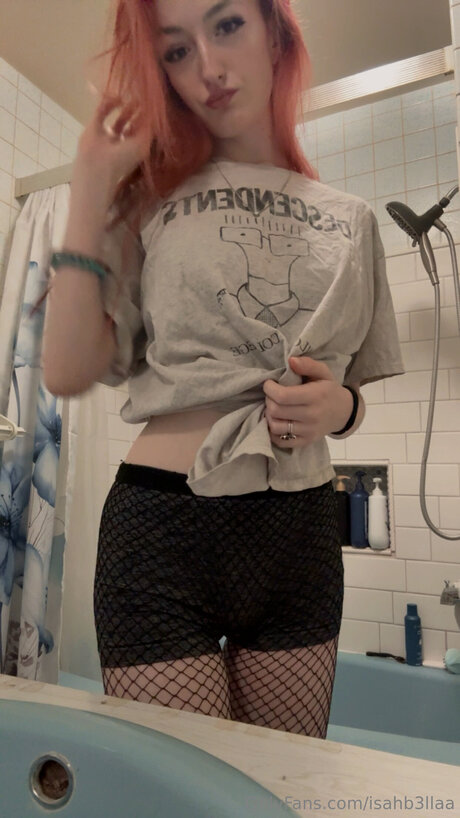 Isahb3llaa model sexy pics