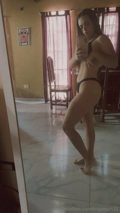 Bigpeach32 star free photo