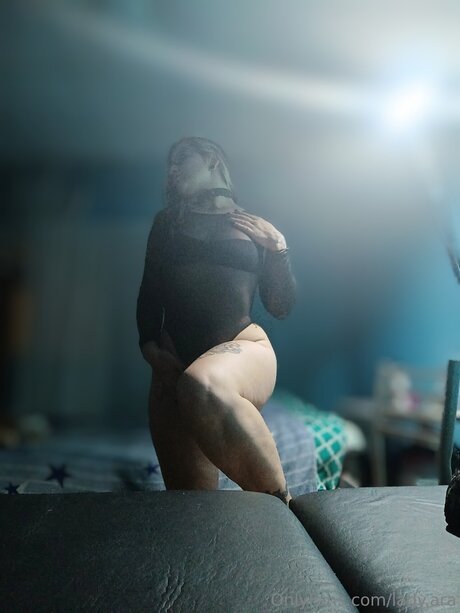 Ladyaraa sex pornstar pictures