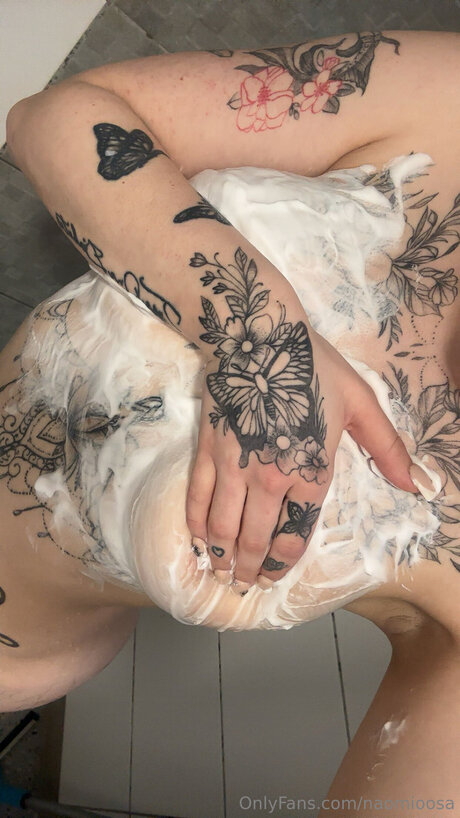 Naomioosa erotic model galleries