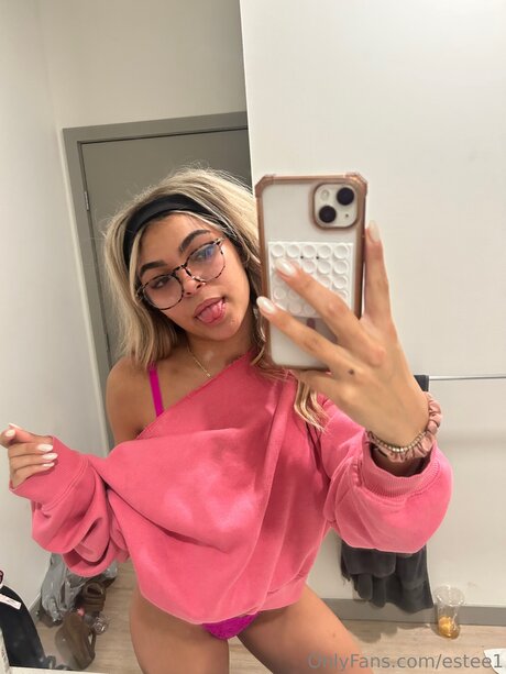 Estee1 top pornstar pictures