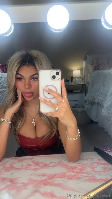 Estee1 xxx actress gallery