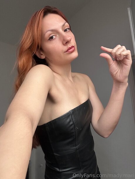 Maddy Mari pornstar erotic gallery