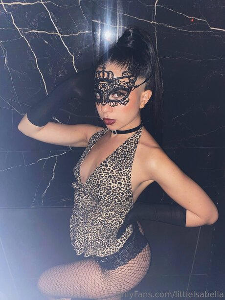 Littleisabella star top pictures