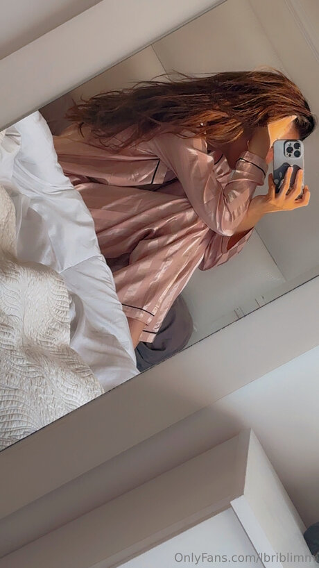 mommy onlyfans hot sexy photo