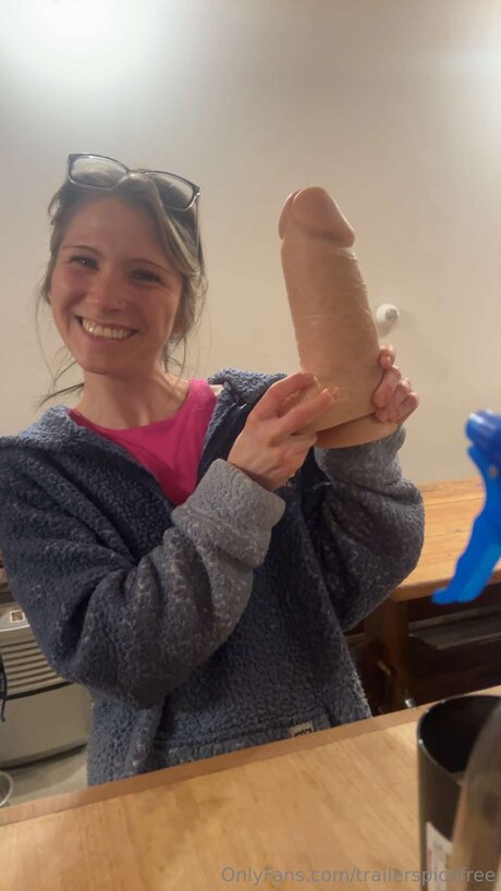 Trailerspicefree xxx model picture