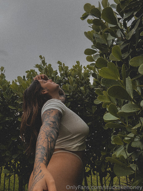 Stucklikehoney pretty pornstar archive