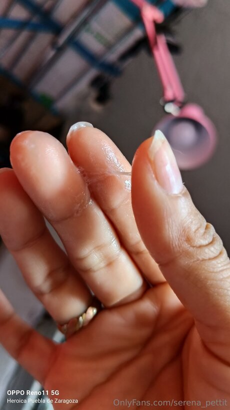 Serena Pettit perfect model image