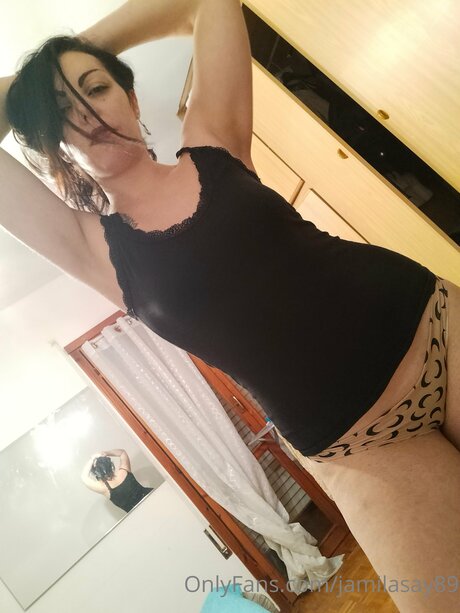 Jamilasay89 pornstar adult gallery