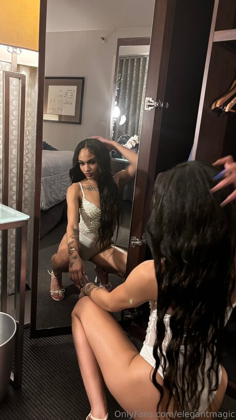 Elegantmagic model xxx image