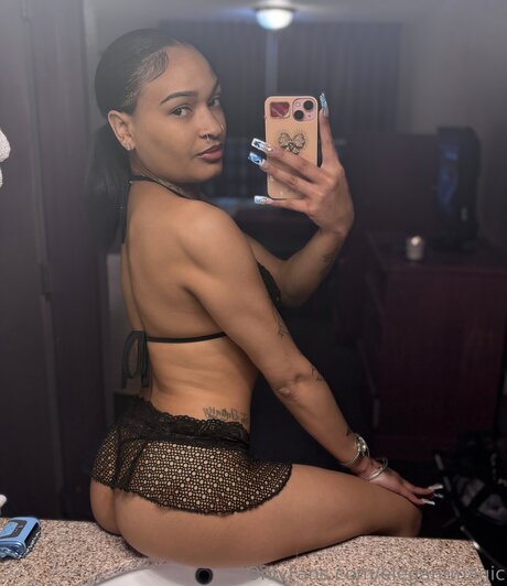 Elegantmagic hot model pics