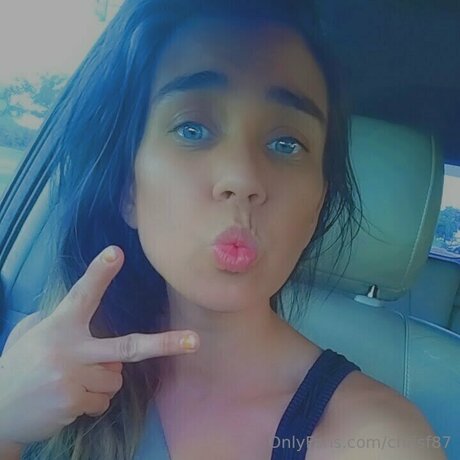 Chrisf87 beautiful model picture