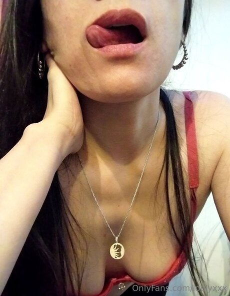 Loolyxxx perfect model picture