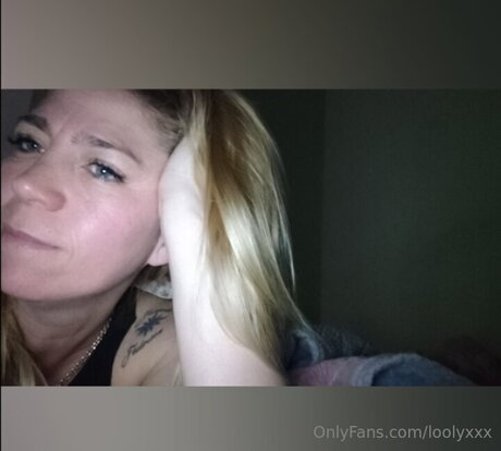 Loolyxxx pornstar perfect photos