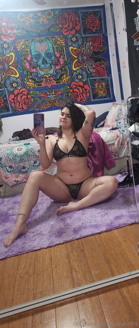 Cristykat69 exclusive model img