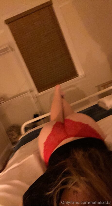 Nahalial33 beautiful pornstar img