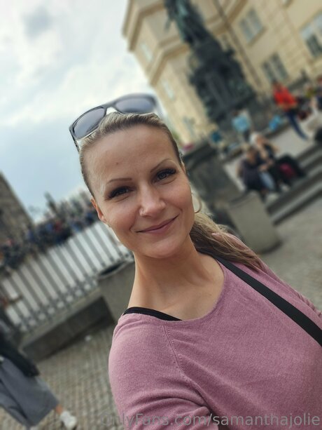 Samanthajolie star free img