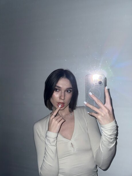 Eva Skyyy hot actress galleries