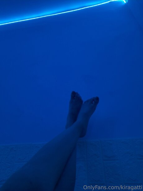 Kira18years hot model img