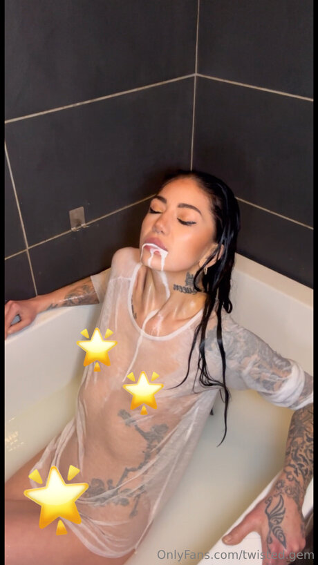 Twisted Gem xxx actress archive