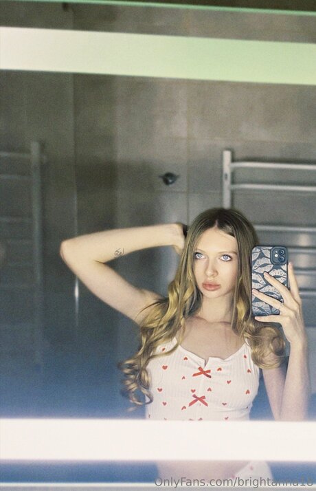 Brightanna18 pornstar sex img