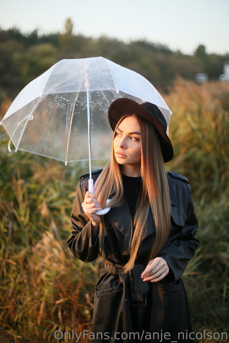 Anje Nicolson model photo