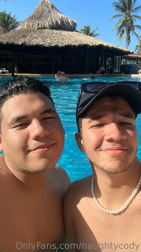 Naughtycody pornstar exclusive img