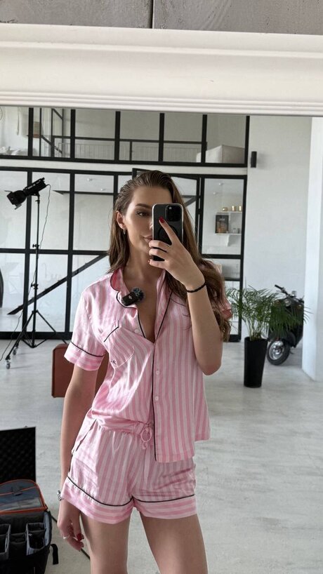 Megan Ts Grl erotic model galleries