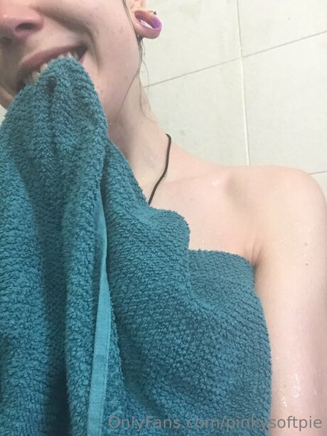 Pinkysoftpie exclusive pornstar pics