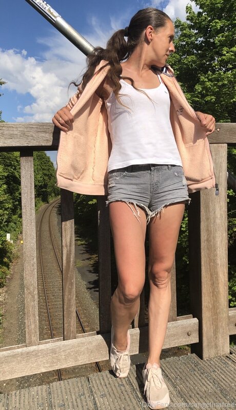 Sangelinafree star porn images