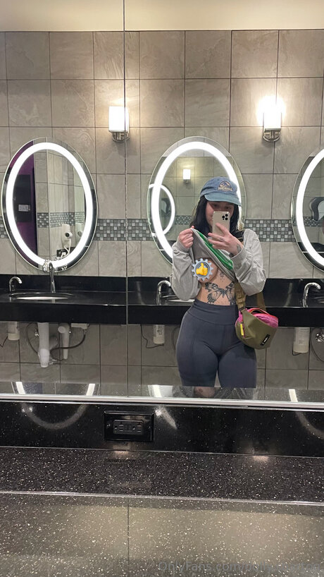 Dolly Sharton perfect star pictures