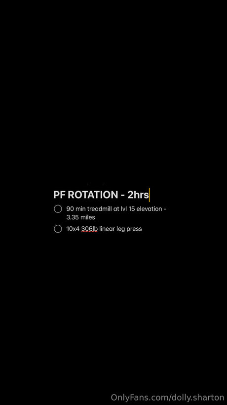 Dolly Sharton exclusive actress photo