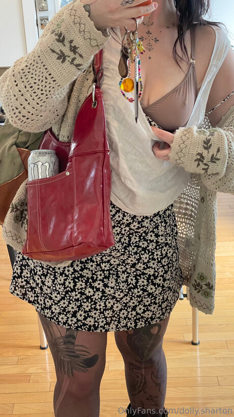 Dolly Sharton exclusive pornstar photos
