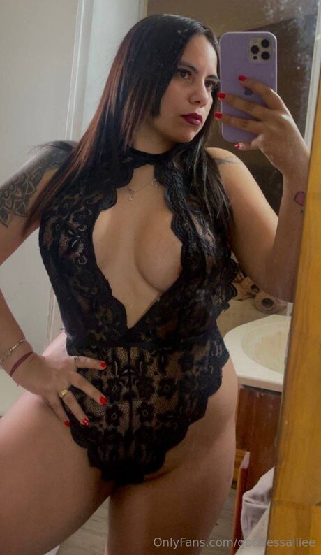 Goddessalliee star adult photo