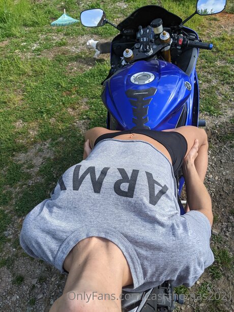 Cassthomas2021 model best images